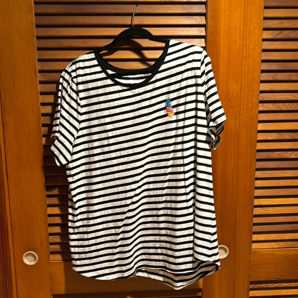 Old Navy Striped Tee